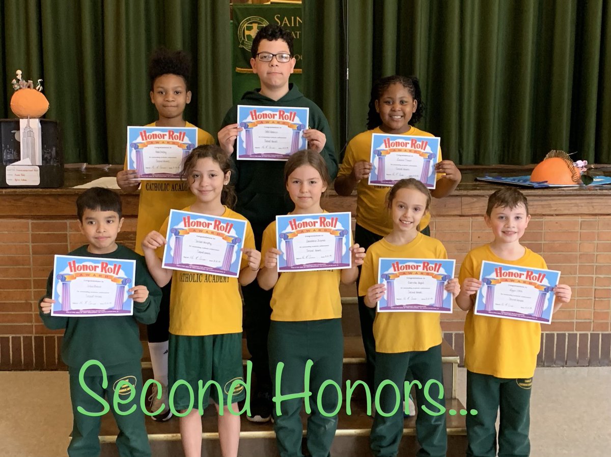 camillus_st's tweet photo. Congratulations to the students who have achieved academic excellence and been awarded with certificates for Principal’s List, First Honors and Second Honors! #reportcards #awards #principalslist #firsthonors #secondhonors #greatjob #scca #rockaway https://t.co/odQxPK1XDl