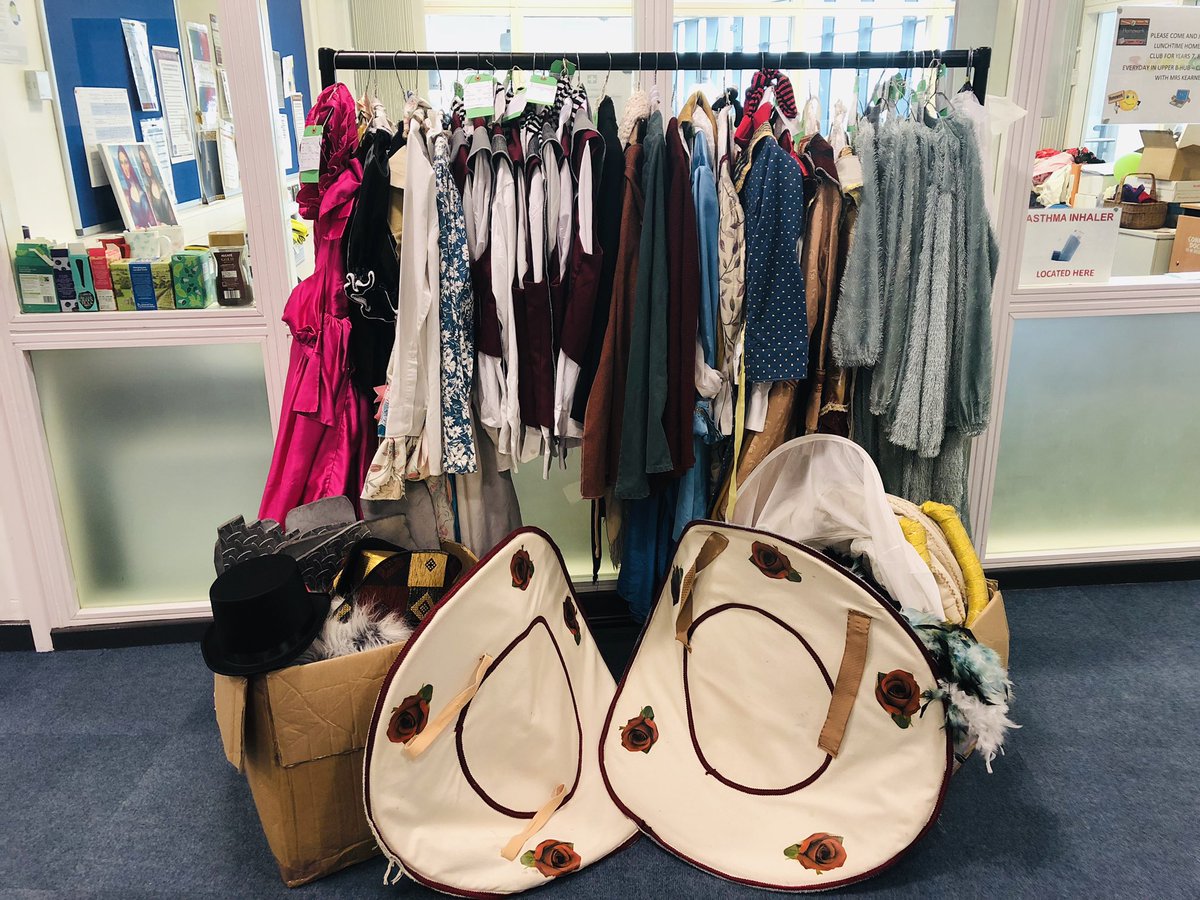 NewmanRC_Drama's tweet image. Look what’s arrived...! #exciting #ThisTimeNextWeek #eeeeek #BATB2019 🎭🎶🥀