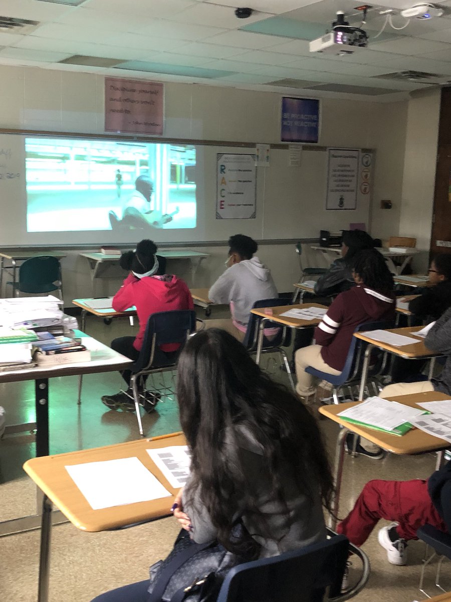 nlmorrow4's tweet photo. Phenomenal close reading going on at @IPS_NorthwestMS comparing and contrasting I Hear America Singing, I, Too Sing America, & This is America! #myips #HighQualityText https://t.co/tVZcipdzpG