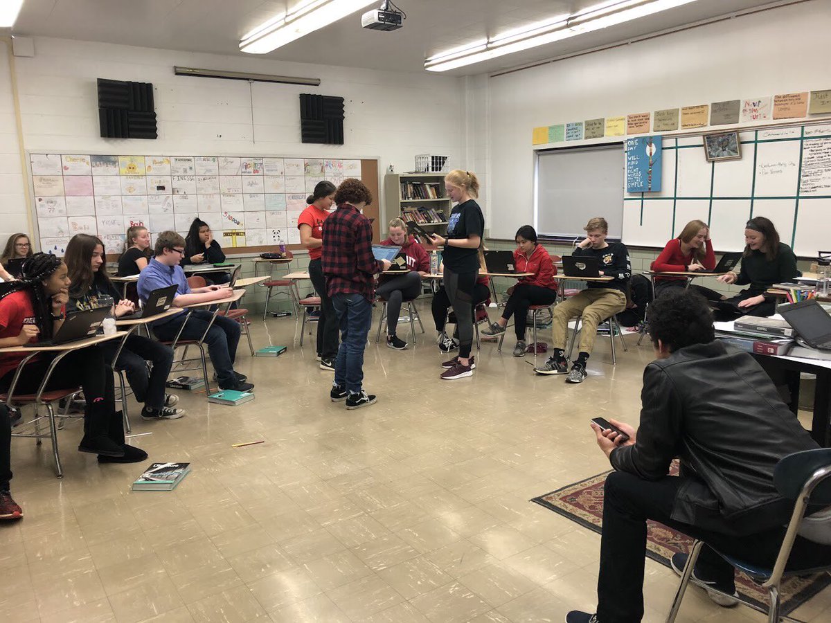 DeerParkHS's tweet photo. Freshmen working on hard on their Project 38 play with an actor from The Cincinnati Shakespeare Company! #DPCats https://t.co/88Do0gniBp