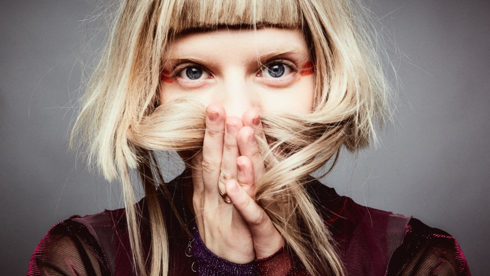 AURORA_source's tweet photo. 📸 PHOTOS: AURORA for GAFFA, by Helge Brekke. 🧠 https://t.co/Y5tH9zWrQA https://t.co/g5bVaHDNcm