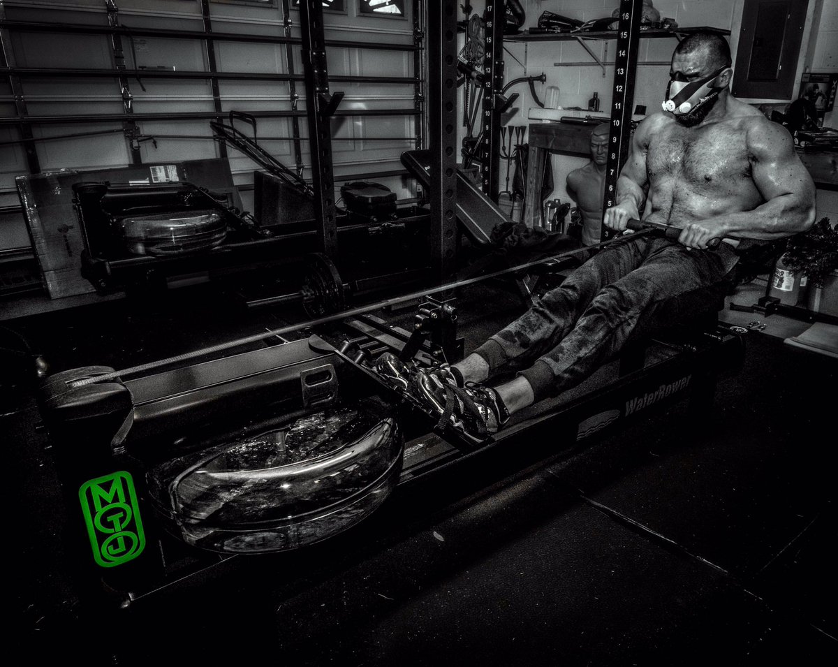 MojoMuhtadi's tweet image. Do the work. Wherever you are. Whenever you don’t want to. Push past your comfort zone and redefine your limits. 

Don’t waste your potential. Realize it. Actualize it. Become who you were meant to be. 

#MojoRising #HavenOfHype @WaterRower