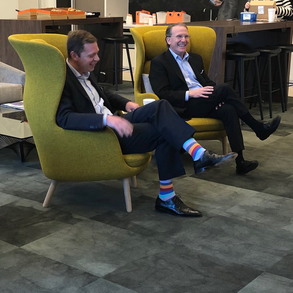 ULIDFW's tweet photo. #ULINT's 2019 #CFL Day 6 is starting strong with a captivating leadership discussion with @michaelablon and @CarlPankratz of #ExponentialPropertyGroup at @theuniondallas ! 
#ulintxcfl #ulintx #ULI https://t.co/emZ6o9N4UP