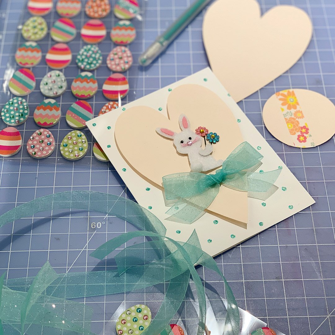 Paper_Source's tweet photo. Spring inspiration and DIY samples are heading out to stores! Head in to your store for creative new ideas.
#PSBehindtheScenes #easterbunny #eastercardmaking #springcrafting #handmade #craftprojectinspo https://t.co/age86RpFin