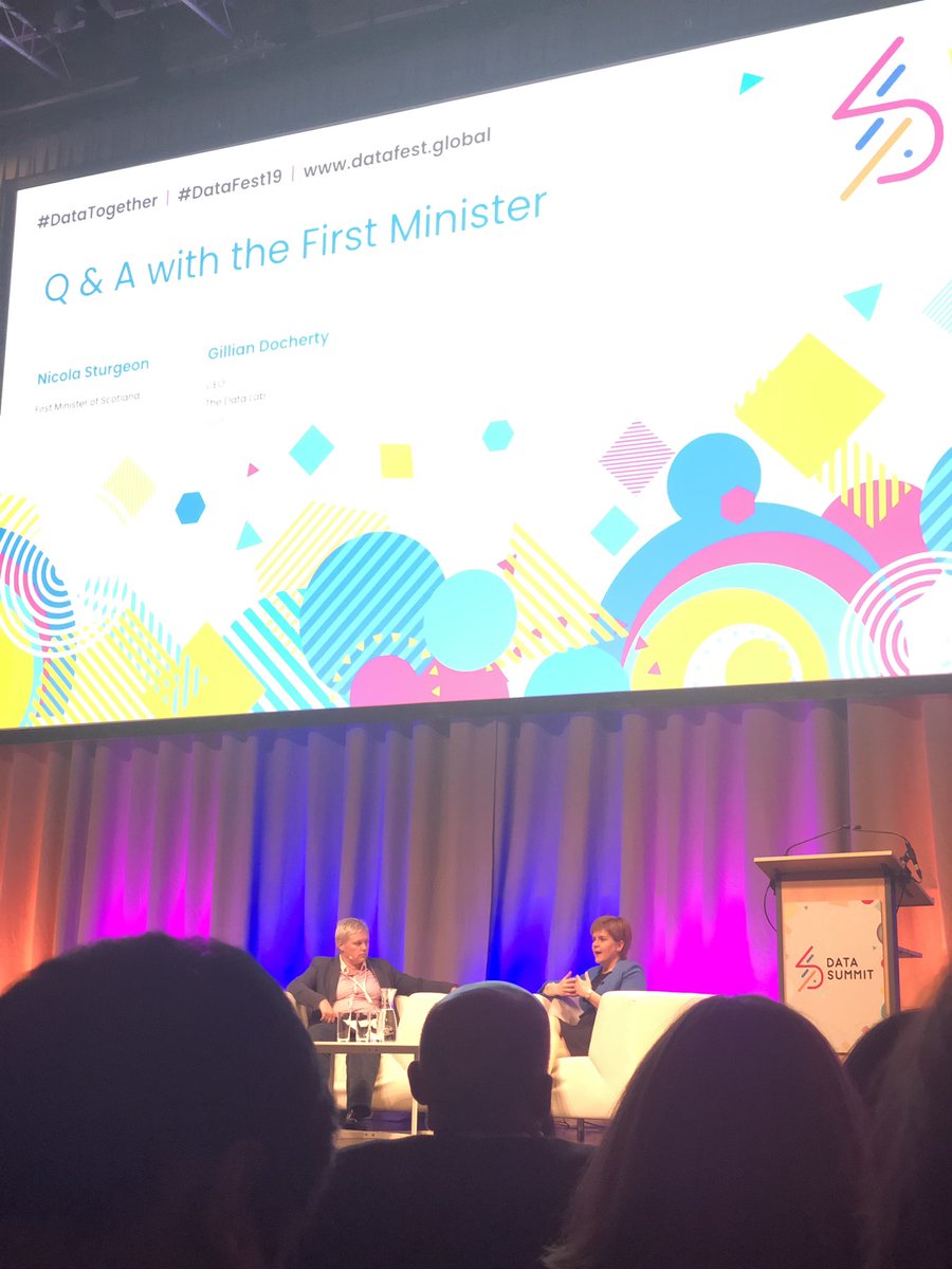 vngfraser's tweet image. Brilliant to have the support of @NicolaSturgeon at #DataSummit today. Highlighting the importance @scotgov place on data for the success of our economy #DataTogether