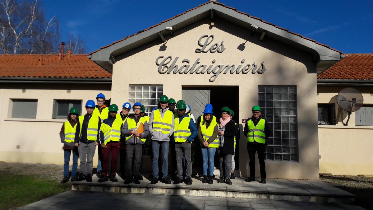 Les bac pro pilotage de ligne de production et procédés de la chimue de l'eau et des papiers cartons visitent International Paper SA