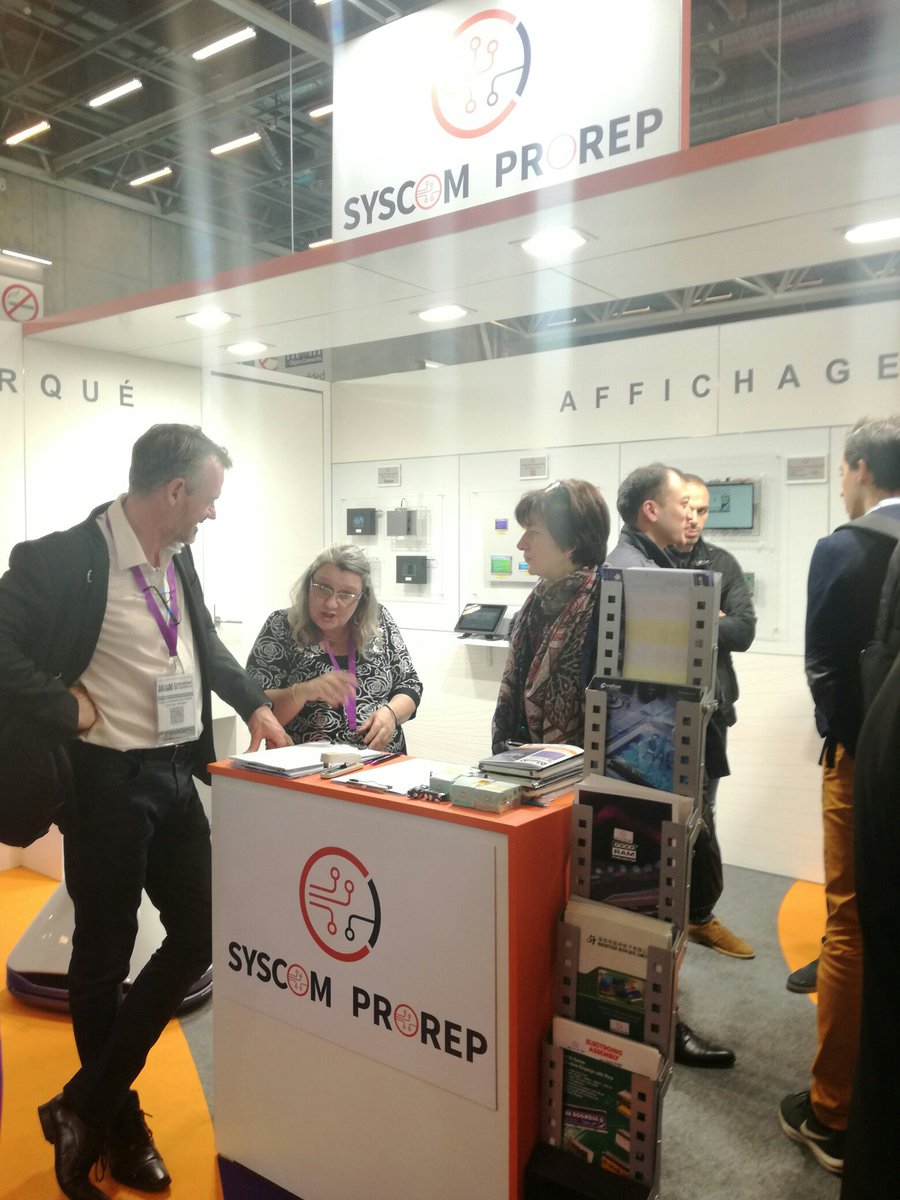 GOODRAMmemory's tweet image. #MtoMES19 what is up! It's the second leg of the event, we are hanging out on our distributor's booth - come meet chat with us! #paris #france #embedded