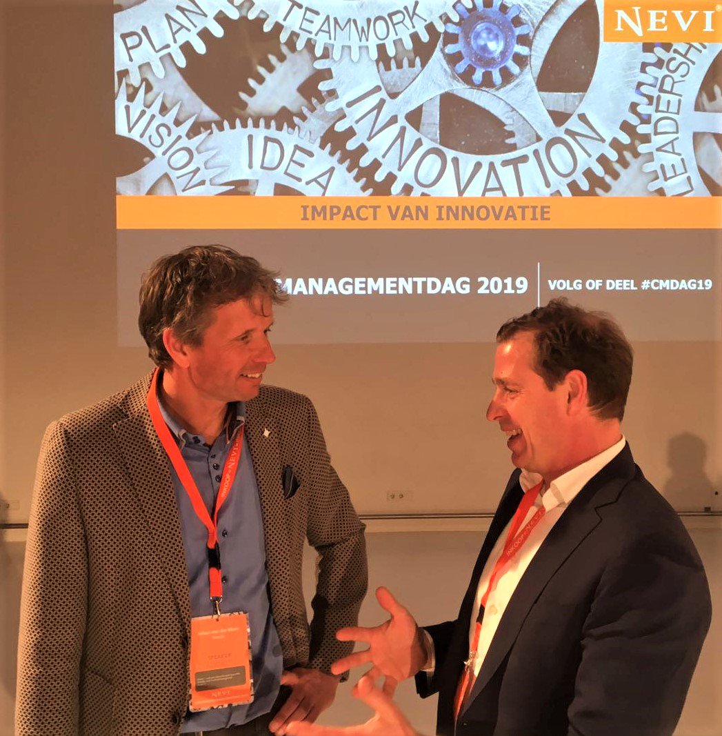 CTMsolution's tweet image. Wat een gezelligheid tijdens de #cmdag19! Johan van der Blom namens #yarado en Marijn de Leeuw namens #CTMsolution. Ze kunnen je alles vertellen over #rpa en robotisering!
