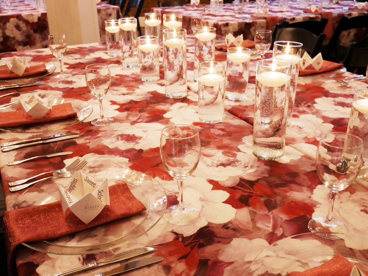 Since spring officially arrived yesterday, we thought we'd show off this beautiful floral linen from BBJ Linen!