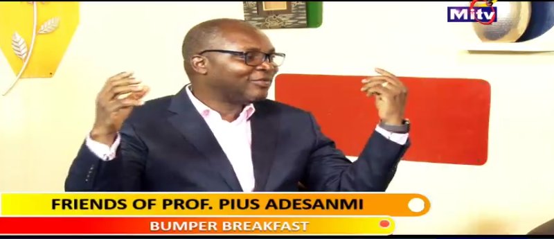 BumperBreakfast's tweet photo. With Abimbola Olajide and Kelechi Deca discussing about the event scheduled for March 23 to celebrate the life of Prof Pius Adesanmi https://t.co/5XVmGCEa7r