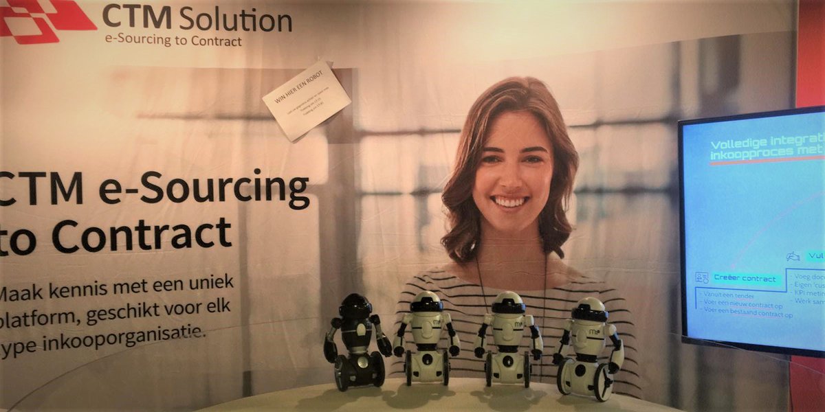 CTMsolution's tweet image. Tijdens de #cmdag19 kunt u een robot winnen! Alle vier onze robots worden verloot om 17.45 uur en de belangstelling is groot! Kom dus snel langs bij onze stand om ook kans te maken #CTMsolution #yarado #NEVI #robofight #wineenrobot #rpa