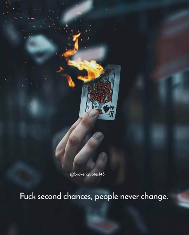 RandomQoutes101 tweet picture