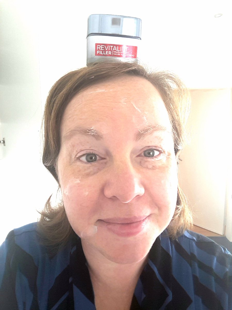 rebeccau1981's tweet photo. Using the #revitaliftfiller from #lorealparis continuously... #sampleo_benelux https://t.co/vM5KNChlmA