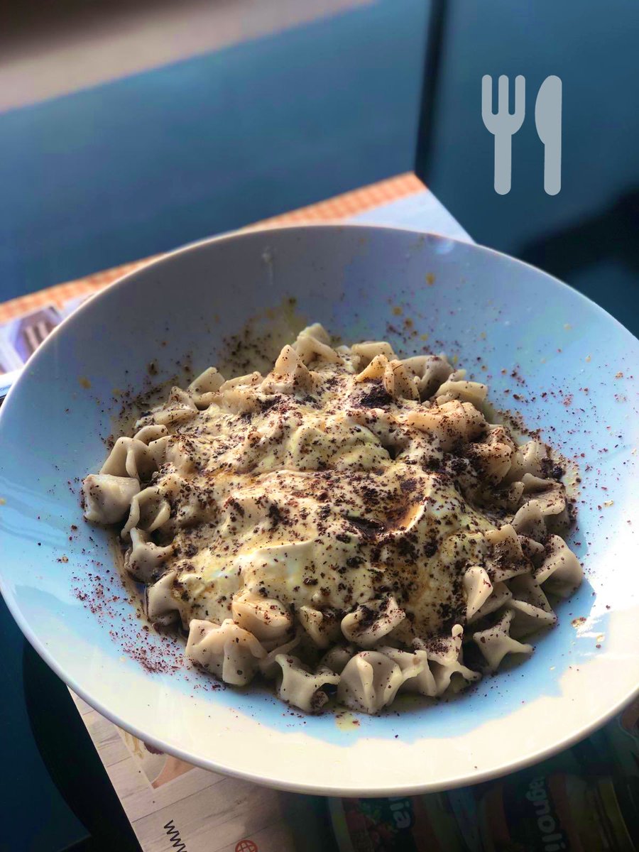 Ev yapımı mis gibi  mantı 😋😋