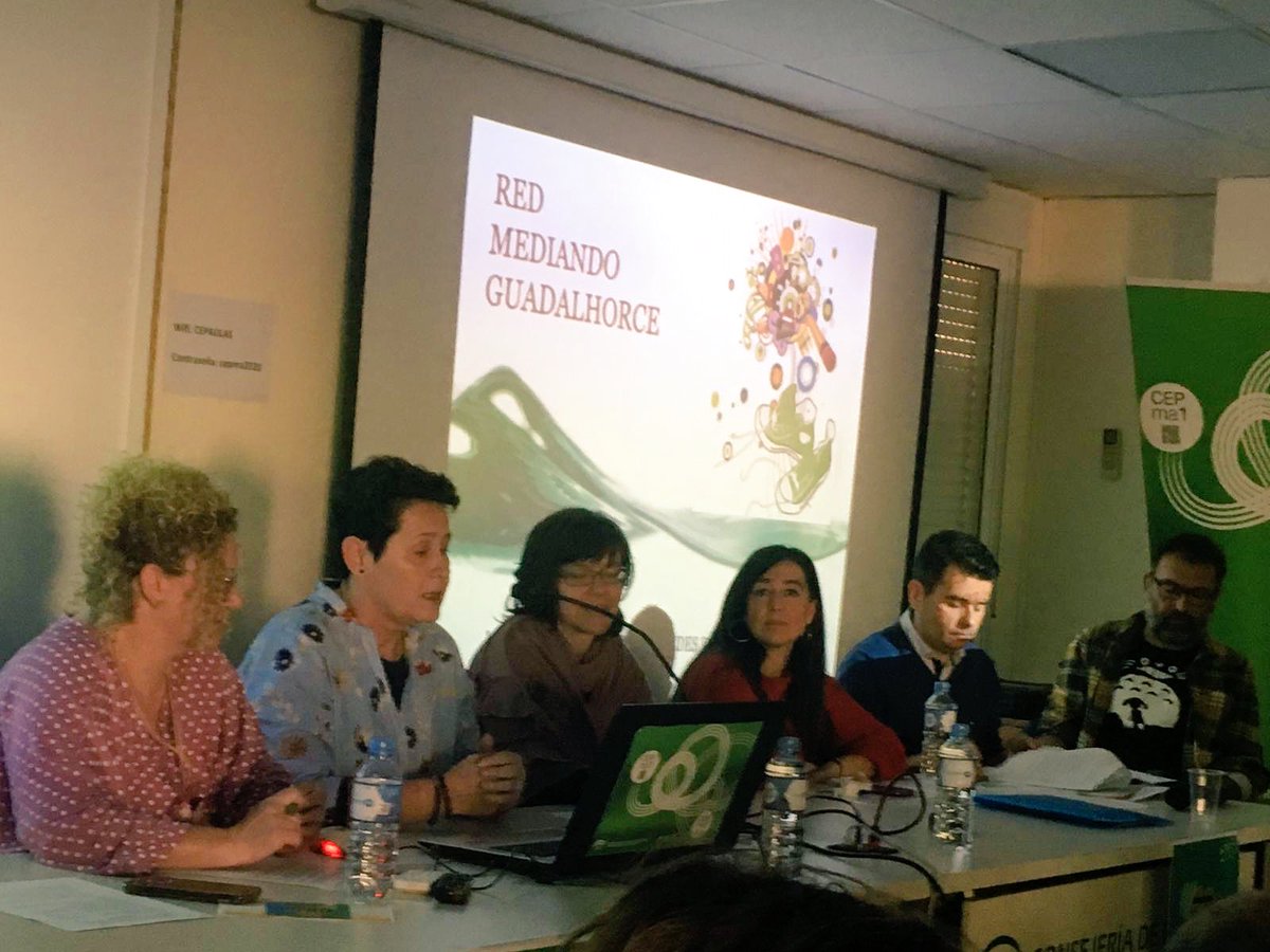 GMediando's tweet photo. Pasa que se está cociendo una Red provincial de #mediación en Málaga @GMediando @Malagaconvive @EvayMares @IESHuertaAlta https://t.co/7FiGx8mLpu