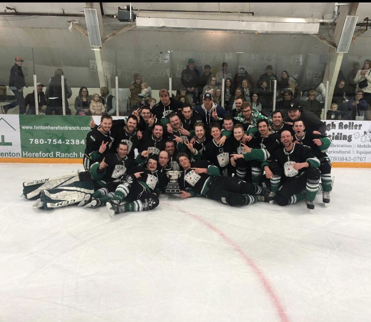IrmaSrAces's tweet photo. ACES ARE BACK TO BACK LEAGUE CHAMPS!!!! The trophy stays right where it belongs! Thanks to all the players, coaches, fans and sponsors who made this season a success! https://t.co/jllbHIaTLG