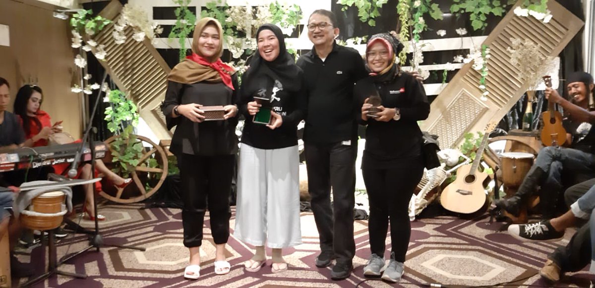 indonesia_itx's tweet photo. 2nd from THS for best twitter. Day 2. Yogyakarta 19 - 22 Maret 2019 #THS #DCOOuting2019 #SynergyWayofDisruption #alwaysthebest #alwaysthestar #alwaysthewinner #jacksparrow @A_Sugiarto2015 @AliSiswadi @HidayatAS9 https://t.co/sZfZNTksoM