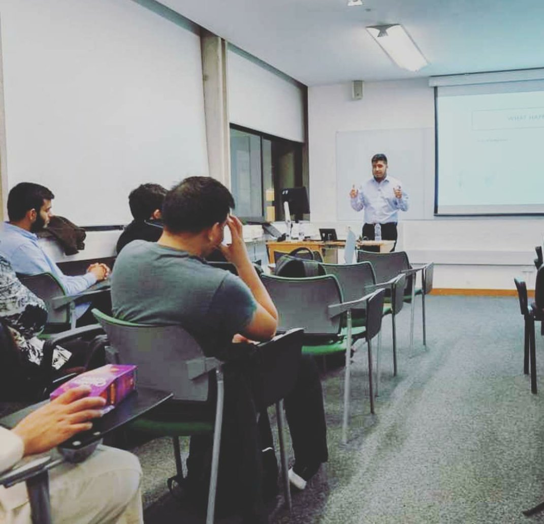 AafiyahProject's tweet photo. Alhamdulilāh, we were invited to deliver Mastery of Emotion at @SOASISoc
Relationships with university ISOCs are vital when it comes to our work. Mental health in students is a significant topic when it comes to general social wellbeing.
May Allah accept it from us all Ameen https://t.co/YLtnzZ4wya