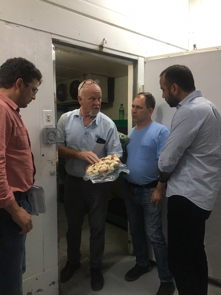 HollandHouseCol's tweet photo. Empresarios Colombianos visitando #DeliCaribbean en #aruba https://t.co/cj4Zbqo5xg