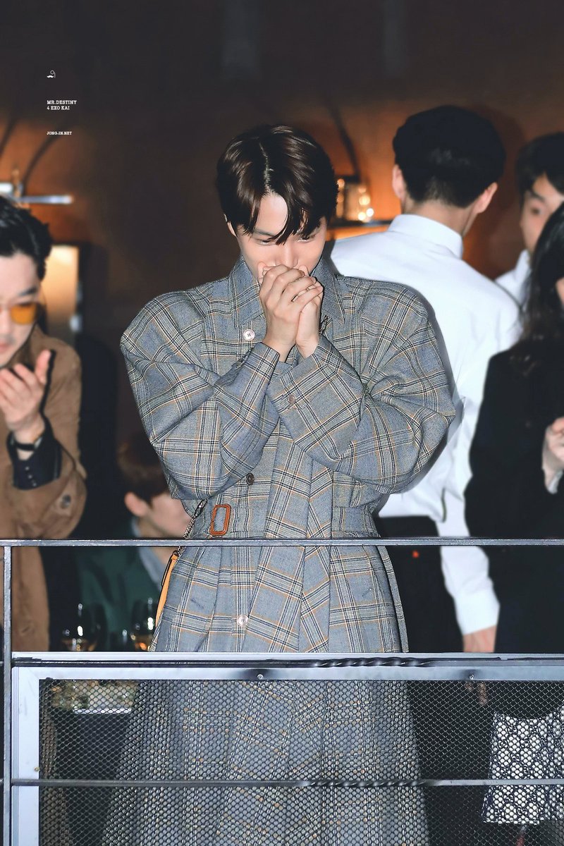jonginnet tweet picture
