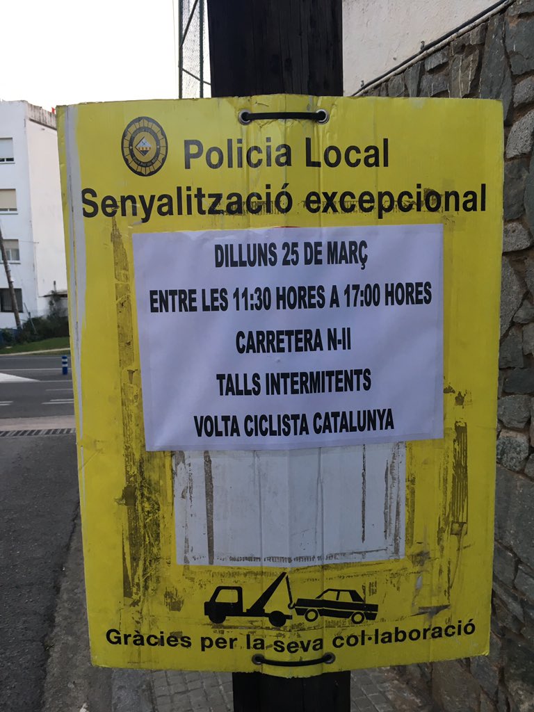 Carlota3AV's tweet photo. @ajsantpol @VoltaCatalunya La notícia explica que el tall de carretera n-ll serà efectiu de 15:30 a 17:00. En canvi aquest cartell dóna una altre informació. De quina faig cas? Al migdia podrem circular per anar a casa? https://t.co/52rFuZ5D60