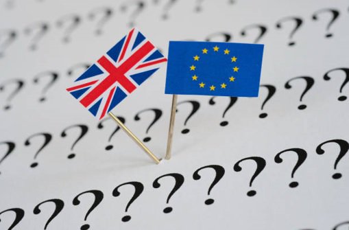 Foxon_Media's tweet photo. Is 22nd March the new #29thMarch? Are we doomed to a tiny #BrexitExtension? Will it only end with a #NoDealBrexit? Can we have a #SecondReferendum? There are SO many Q's about what May happen (get it?) inc. how #assetmanagers are affected. Read more here: https://t.co/ebWNP22qPm https://t.co/elpaB8glgy