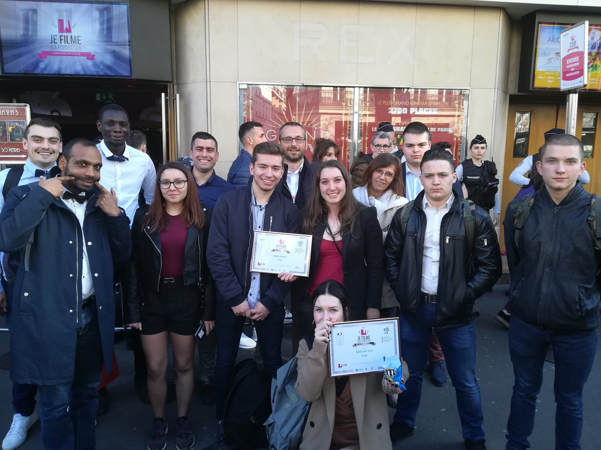 afpma01's tweet photo. Suite et fin concours  #jfmf2019 nous rentrons avec 2 trophées de bronze🥉👍 bravo à nos apprentis à nos formateurs et à toute l équipe pour ces projets collaboratifs #SemaineIndustrie @UIMMAin https://t.co/Wr4xuU6Be8