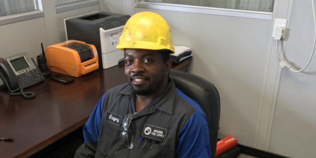 NationalTube's tweet photo. Want to know what a day in the NTS warehouse is like? Baytown warehouse supervisor Greg Williams takes us through a shift: https://t.co/rjvO6lYMFF #TBT https://t.co/I5MsFqwwxK