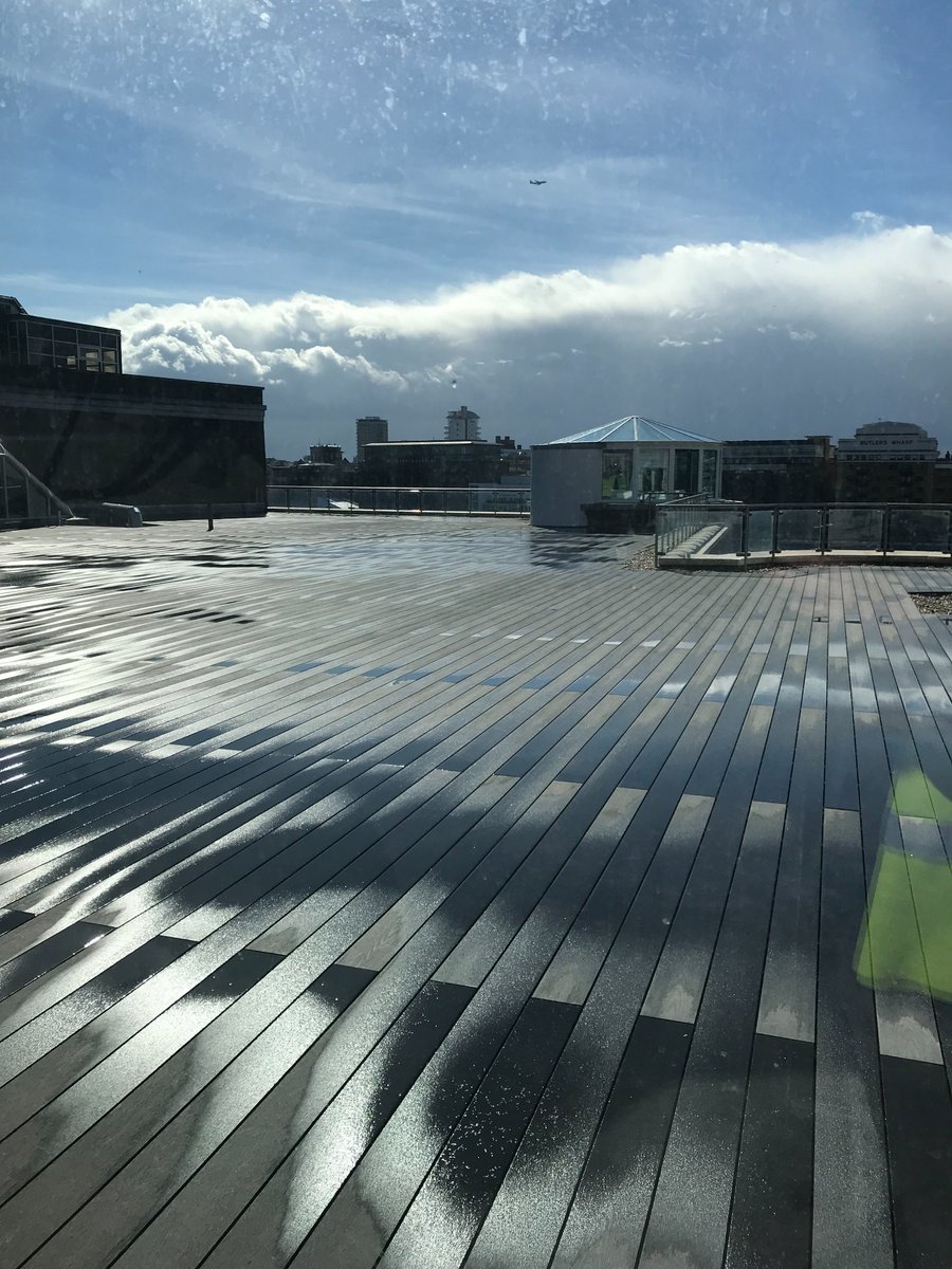 DevonHouseCC's tweet photo. Here's an update of the site progress... 
Level 3 and the terrace are complete, have a look below!
#CollinsConstruction #Construction #LoveConstruction #CCS #Terrace #London #TowerBridge #RiverThames #Views https://t.co/K1XmrFMSjH