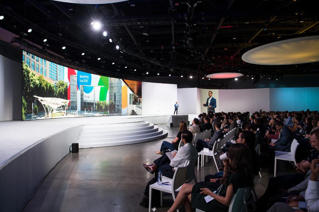 GoogleAds's tweet image. 📣 Google&apos;s premiere event for marketers is back on May 14th! Register now to be one of the first to hear the latest product announcements → goo.gl/Uu4A4r #GoogleMarketingLive