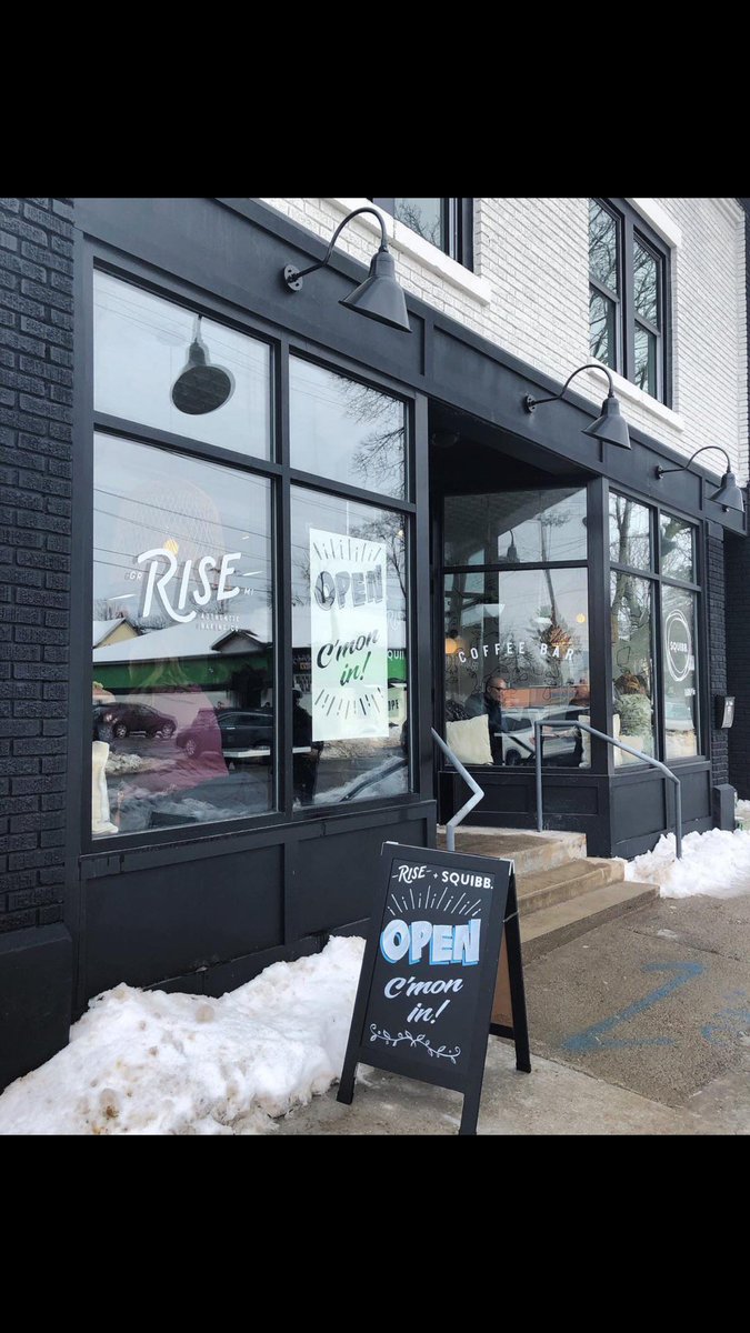 GRafterHours's tweet photo. Check out the West side's newest bakery, "Rise and Shine!" Rise Authentic Baking Company has officially opened up their doors. Everything is gluten free, vegan, and soy free. Stop in and enjoy a delicious doughnut or muffin. Located on 1220 Fulton St. West. @risegrandrapids https://t.co/tFwz5udpiB