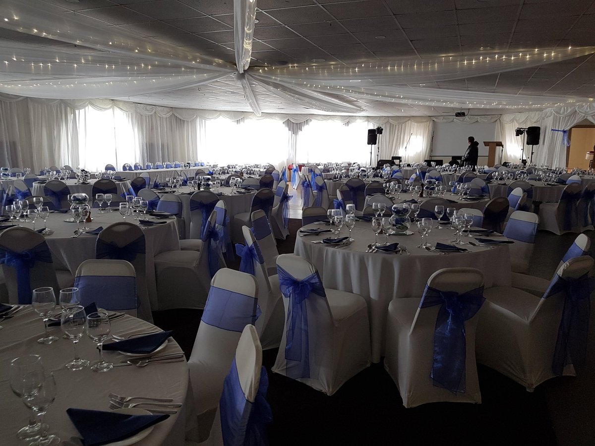 BridgwaterCoC's tweet photo. The room is all ready and looks amazing. Looking forward to seeing all those attending the Sedgemoor Business Excellence Awards at @BridgwaterRugby ....going to be a fab night! #exciting #timetogetdressedup #magicalsetting #seeyouthere https://t.co/PEv8lu6xil