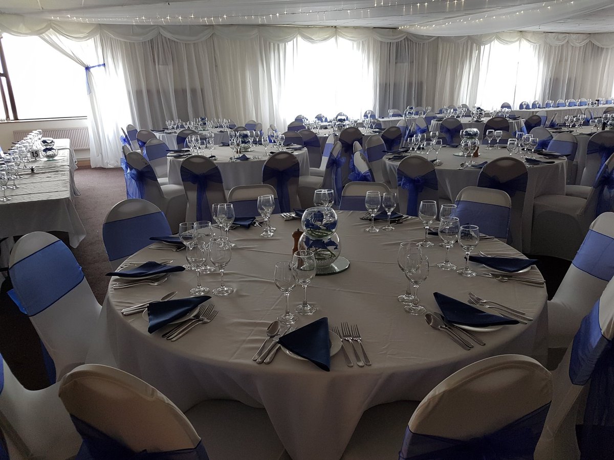 BridgwaterCoC's tweet photo. The room is all ready and looks amazing. Looking forward to seeing all those attending the Sedgemoor Business Excellence Awards at @BridgwaterRugby ....going to be a fab night! #exciting #timetogetdressedup #magicalsetting #seeyouthere https://t.co/PEv8lu6xil