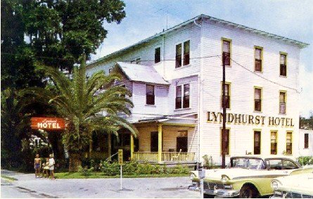 DaytonaStadium's tweet photo. After 121 years of service to the community, the Lyndhurst Hotel is saying goodbye. While this piece of local Daytona history may be gone, we're excited to join new landowners in the revitalization of the greater Daytona Beach area! 💥
-
https://t.co/f6qGK5yHGK #daytonastadium https://t.co/1RaNENBKO7