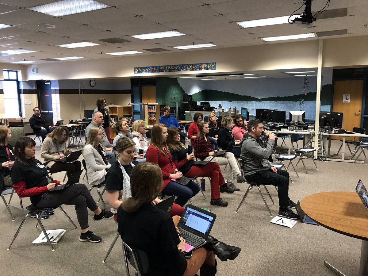 KennyNewby81's tweet photo. Using @PearDeck to present our #NumberTalks professional development! 🍐#engagement #flaspd https://t.co/Wmgp0BnfiM