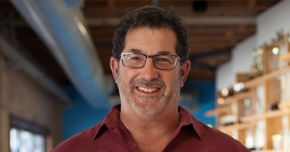 _MichaelWeisman's tweet photo. A very well-deserved congratulations to our very own Mark Weinfeld (@mweiney) for being honored as one of the most influential marketers in Southern California by @LABizJ. Catch up with him on page 49! #InfluentialMarketing #APUniverse https://t.co/BPZyInYbvA https://t.co/jLp24Dw99e