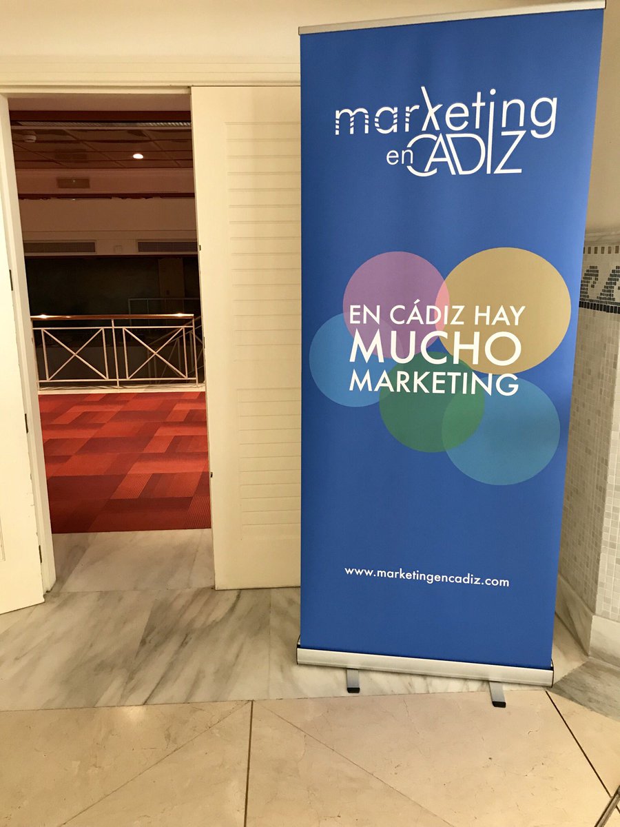 di_nitto's tweet photo. En el Hotel Playa Victoria aprendiendo sobre “Inbound Marketing” de la mano de grandes profesionales como @AzaharaBenito y @Crisluqe de @Extravaganza_Mk 

¡En Cádiz hay mucho #marketing! https://t.co/CBikE5dF1P