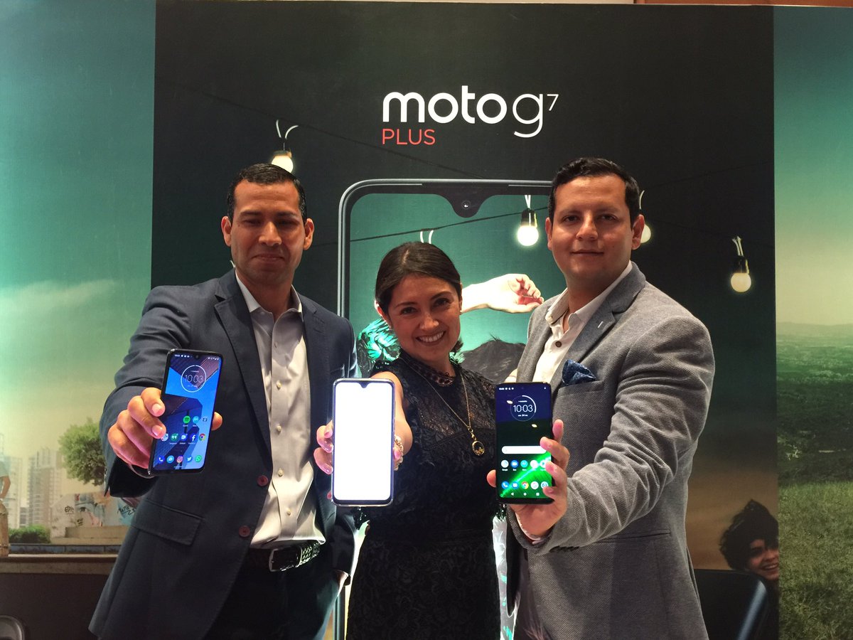 Tecnologia21com's tweet photo. Con ustedes la nueva familia de dispositivos #MotoG7
#Motorola #TeImporta @MotorolaPeru https://t.co/7xbR3nsgPU