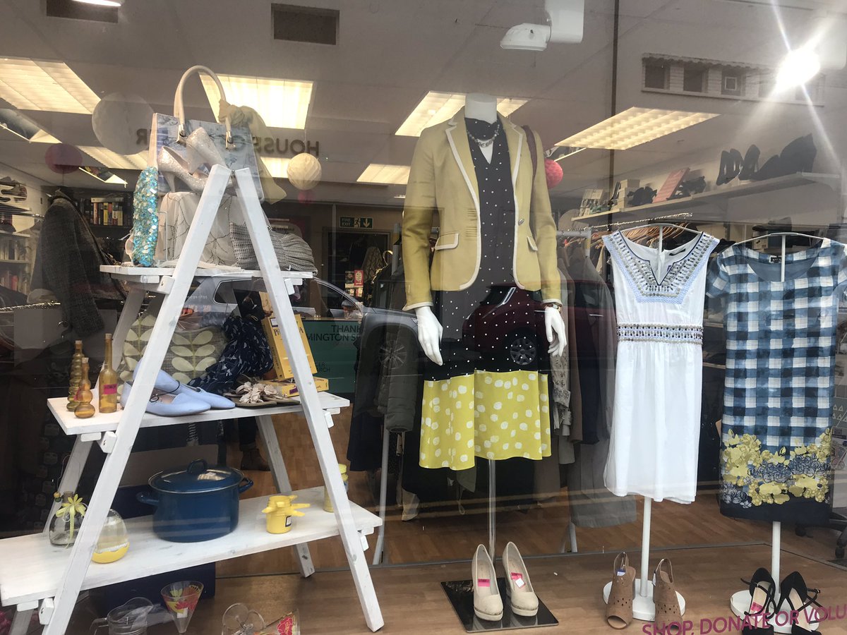 Bright and spring like in Leamington Spa today! #CRUK
