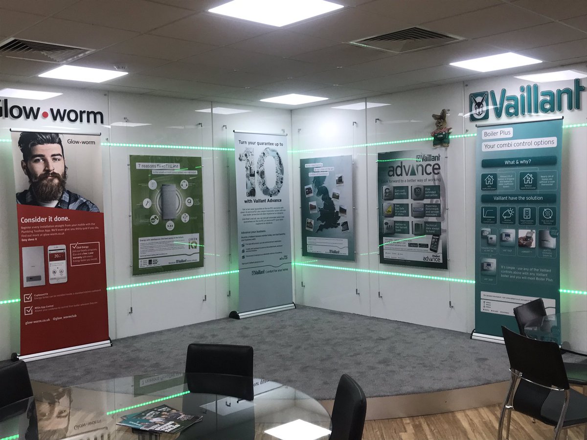 NorsemenHeating's tweet photo. Great training day with @glow_wormclub awesome boilers! #glowworm #glowwormclub @DannyPollardGW https://t.co/GpjvPEARL1