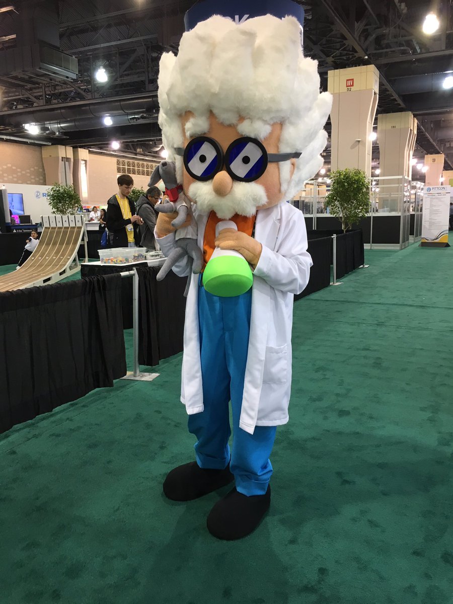 Greychrom's tweet photo. Look who we bumped in to at Pittcon today @pittcon @greychrom Here this afternoon with Chem Service booth #2007. @ChemService @GreyhoundGina  @GreyhoundGeorge https://t.co/xfHjVD2Z9v