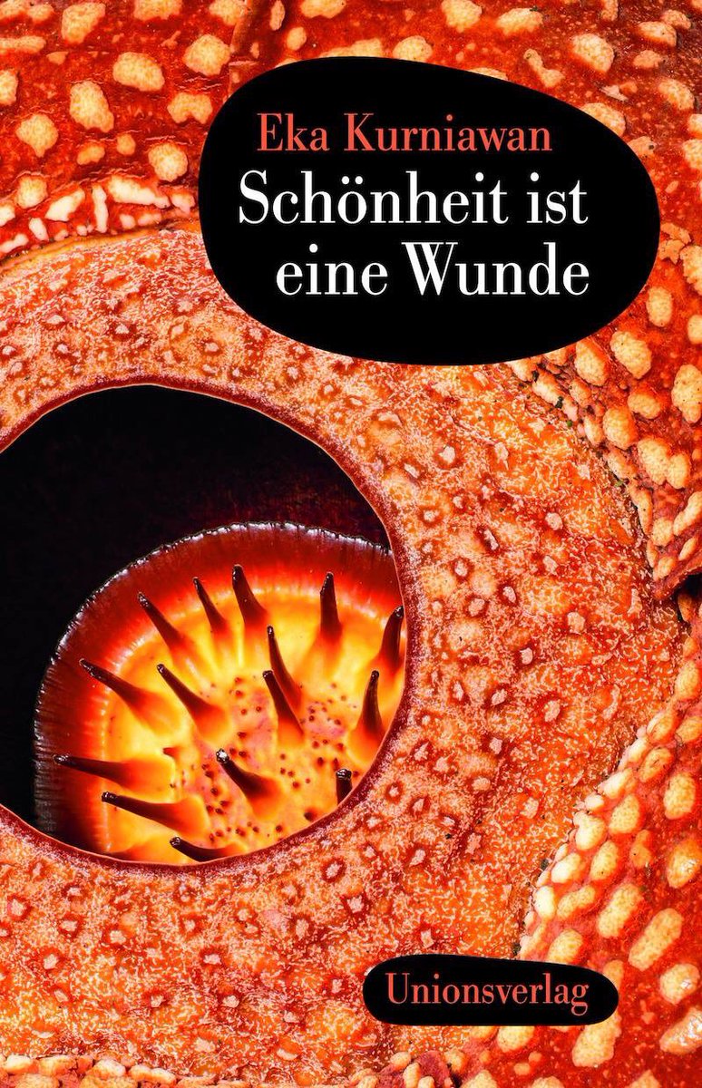 "Schönheit ist eine Wunde" ("Cantik Itu Luka" terjemahan Jerman), edisi sampul-lunak sudah rilis.

Desainnya beda dengan edisi sampul-keras yang terbit dua tahun lalu.