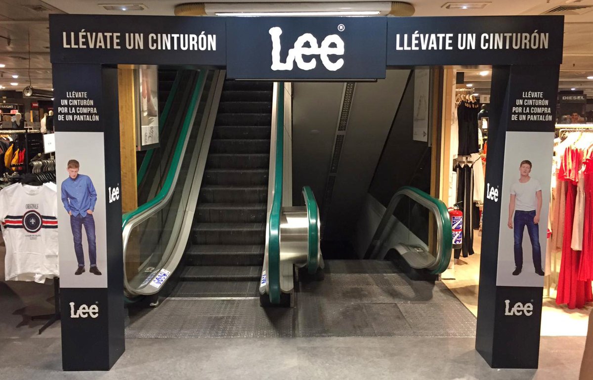 La marca #lee ha elegido varios centros <a href="/elcorteingles/">El Corte Inglés</a> de Madrid, para esta promoción con arcos publicitarios, realizada para la agencia <a href="/instore_es/">In-Store Media - ESP</a> #publicidad #promociones