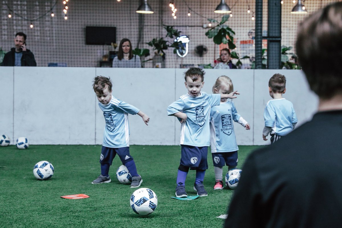 sportingkcyouth's tweet photo. As of this morning, #SportingStripes, presented by @PNCBank, Spring 1 session at @Thesoccerlot is SOLD OUT!

Z-Sports &amp; Sportsplex Spring 1 sessions are still open for registration (starting this week!)
Last call » https://t.co/EuW43IdRPo https://t.co/shzEiybYun