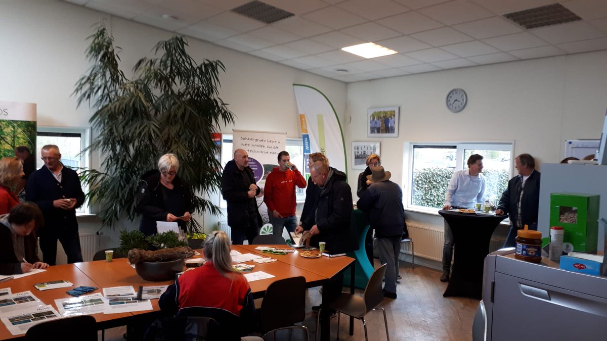 Goede opkomst tijdens de Groen is Nu dag in Ursem #werkenbij #groen <a href="/TRIGROEIINGROEN/">TRI GROEI IN GROEN</a> <a href="/Herenbos/">HERENBOS</a>