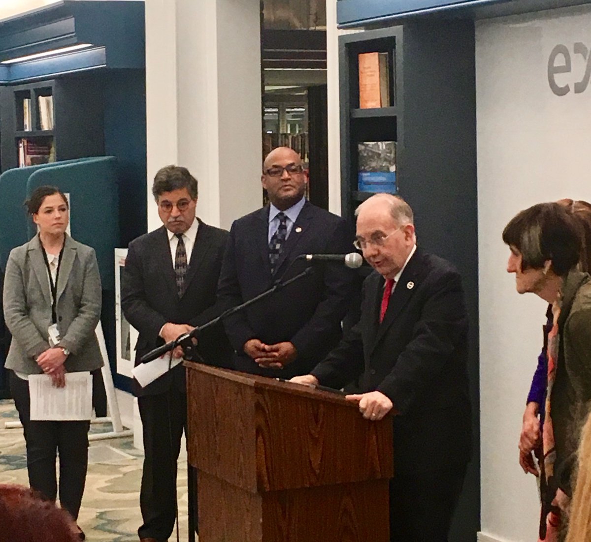 NHFPL's tweet photo. Community and state leaders came together this morning @NHFPL #IvesSquared to share the importance of the #2020Census and ensuring that EVERYONE counts!  @MayorHarp @LGSusanB @Rosa_Delauro @cfgnh @ccahelping @uscensusbureau  @GNHCC Senator Looney #nhv #census #CountOnLibraries https://t.co/Lys654vosl