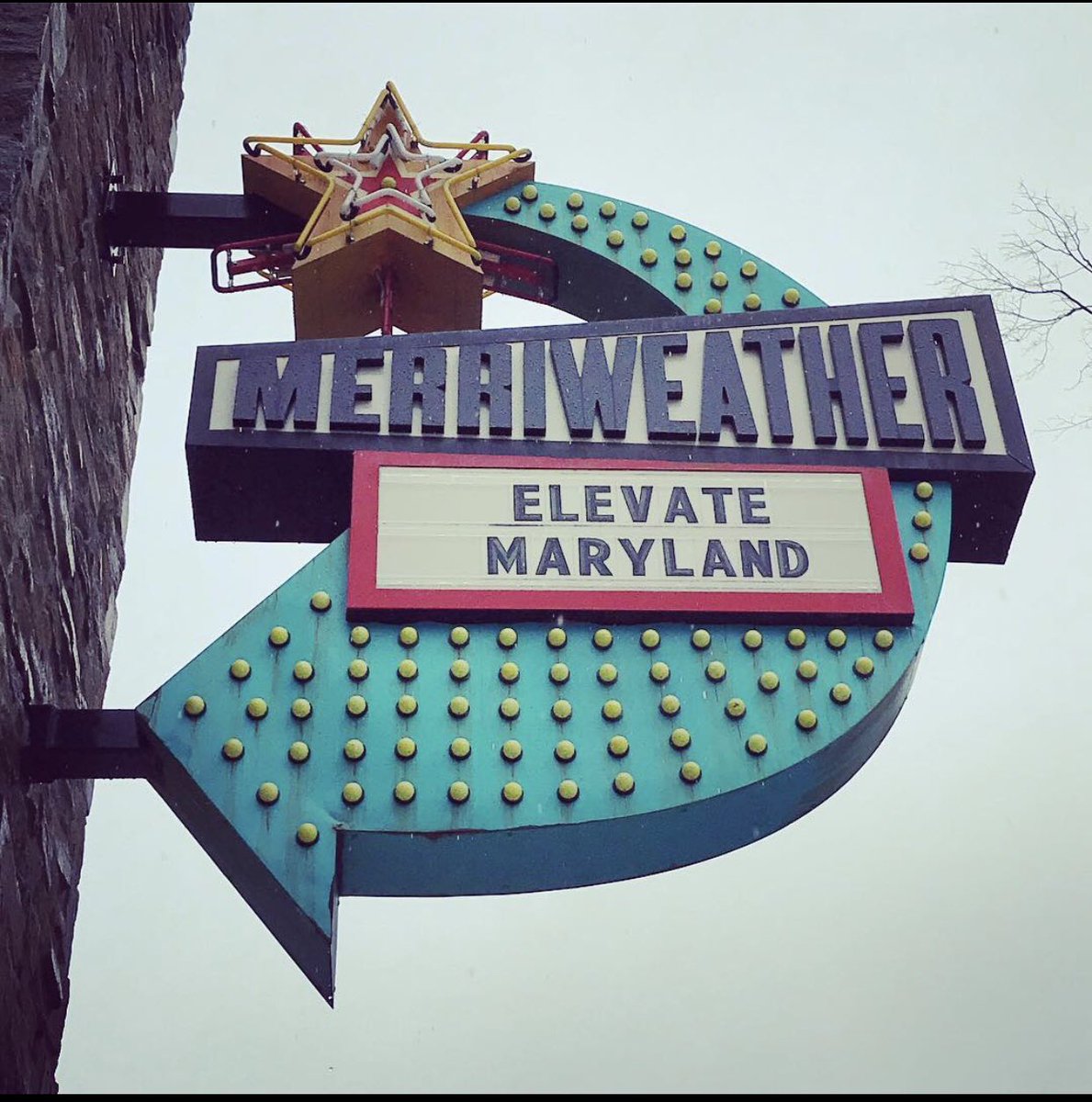PodcastElevate's tweet photo. Oh baby. See you at 5:30pm with @darinatwater.
Thank you @iankennedy7 and #DCACC! https://t.co/57kwcriRbY