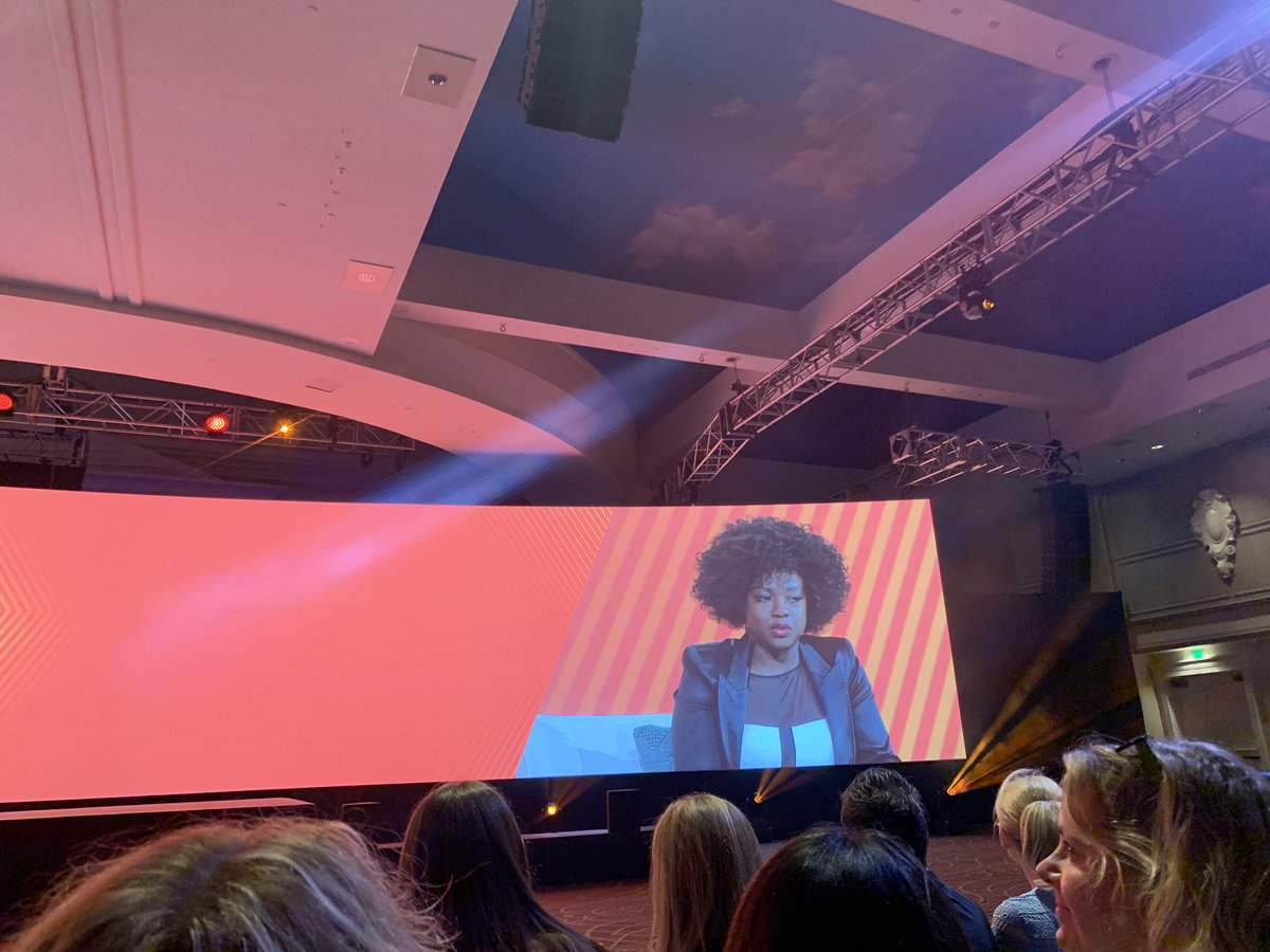 ellmcgirt's tweet photo. It is electrifying to be in the same air space with @violadavis #WorkHuman19 https://t.co/m5yFXZrfEV