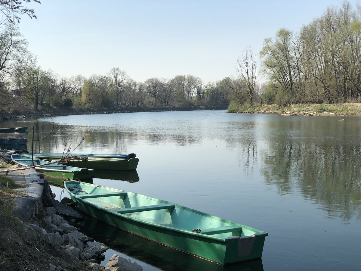 LodiToday's tweet photo. Il nostro fiume ❤️ #adda #Lodi https://t.co/8VS7FZjR5f