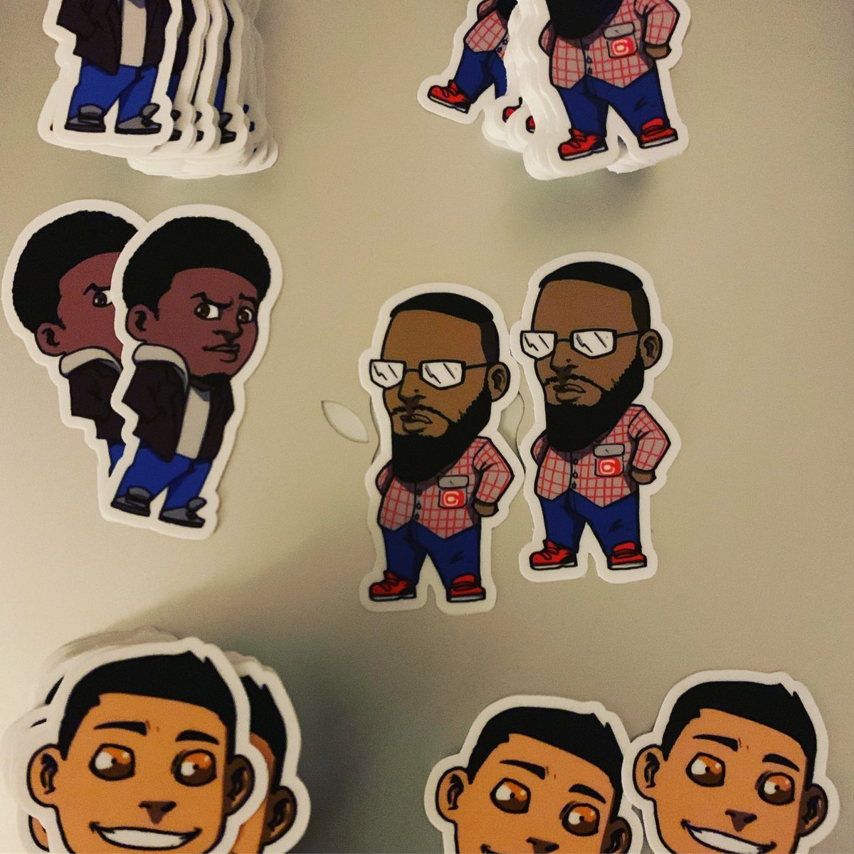 Gordidon's tweet photo. Still preparing for next month cons...stickers from some of Adventures of a System Admin’s characters, thanks to @stickermule. They look awesome!!! 💪💪🔥 #sandro #gordidon #tj #hackerstrip #adventuresofasystemadmin #stickers #stickermule #chibi #chibiart #chibistyle https://t.co/JbbQWMKqdO